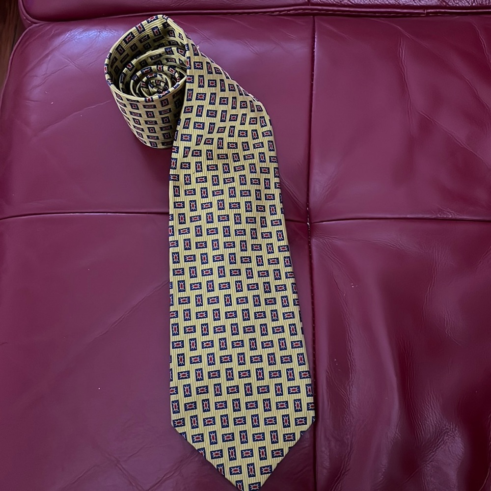 ROBERT TALBOTT Best of Class Yellow Silk Tie. Made in USA. EUC